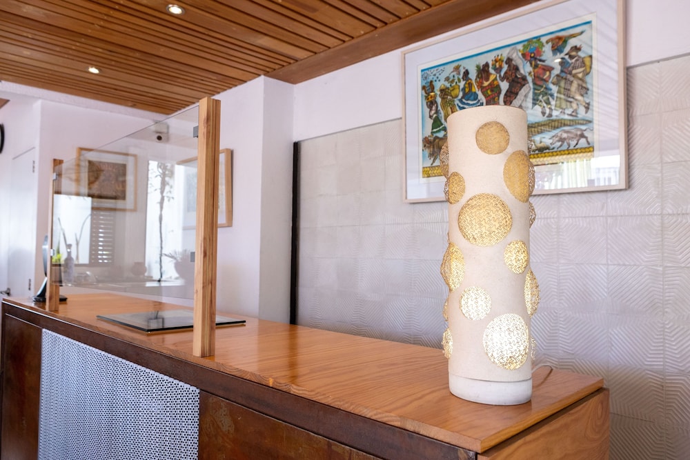 Hotel Boutique Casa los Cantaros 5/50