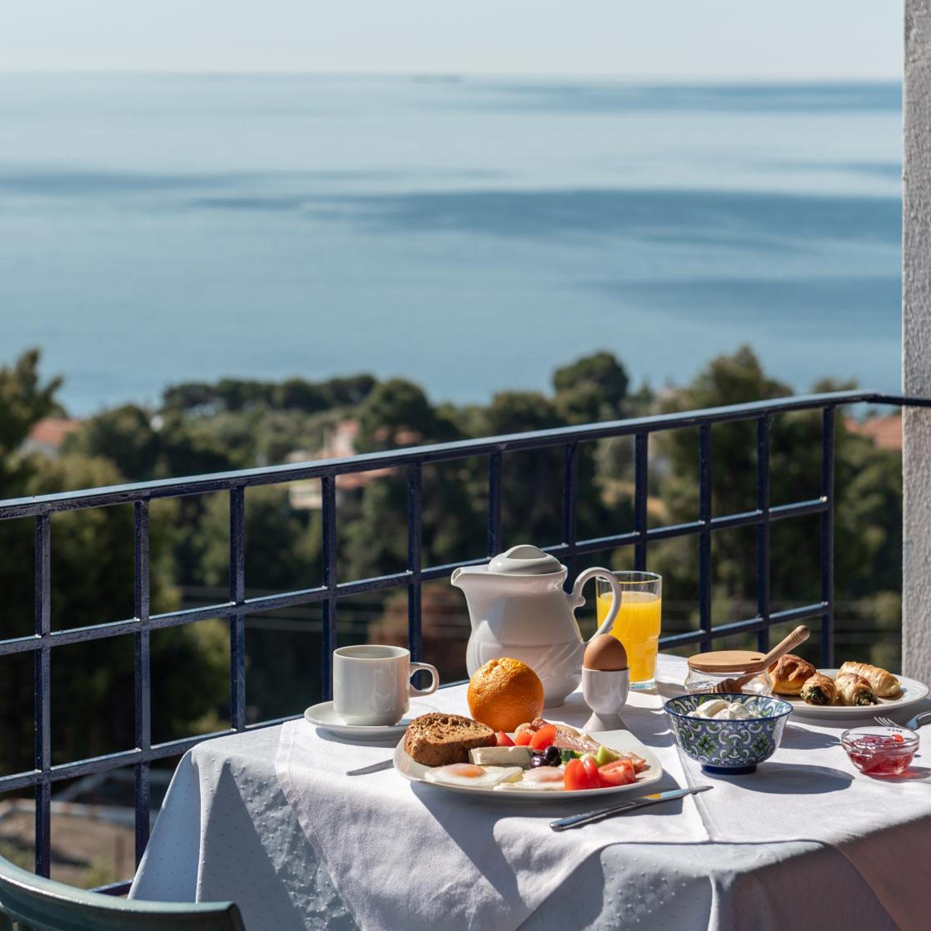 Atrium Hotel Alonissos 45/58