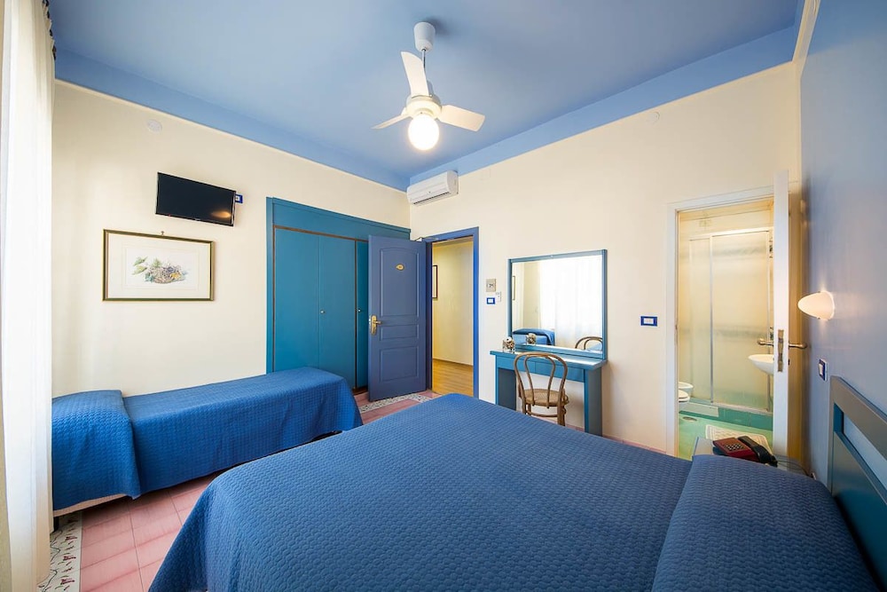 Hotel Sole 12/50
