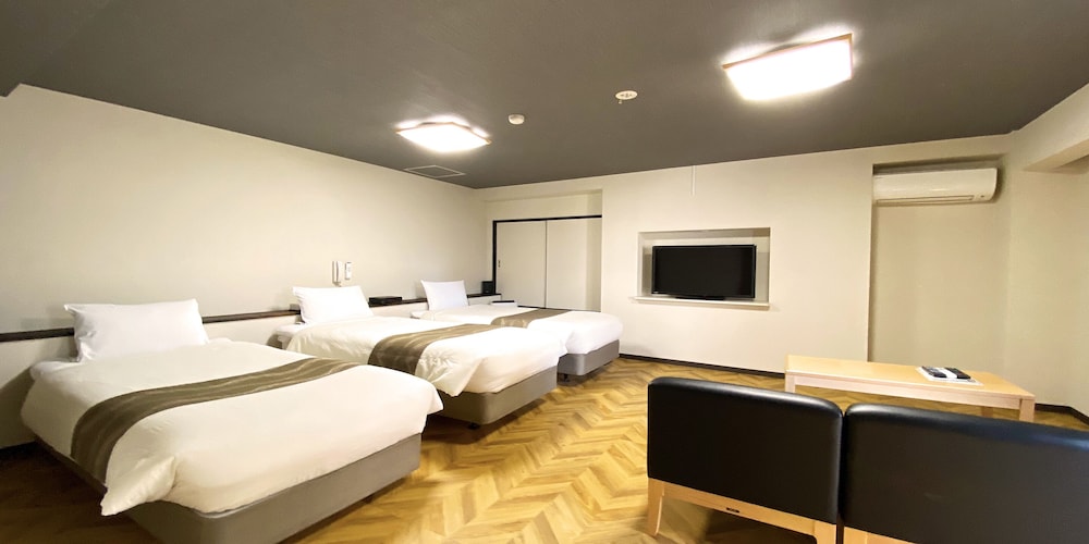 Tennoji Lagoon Hotel 16/49
