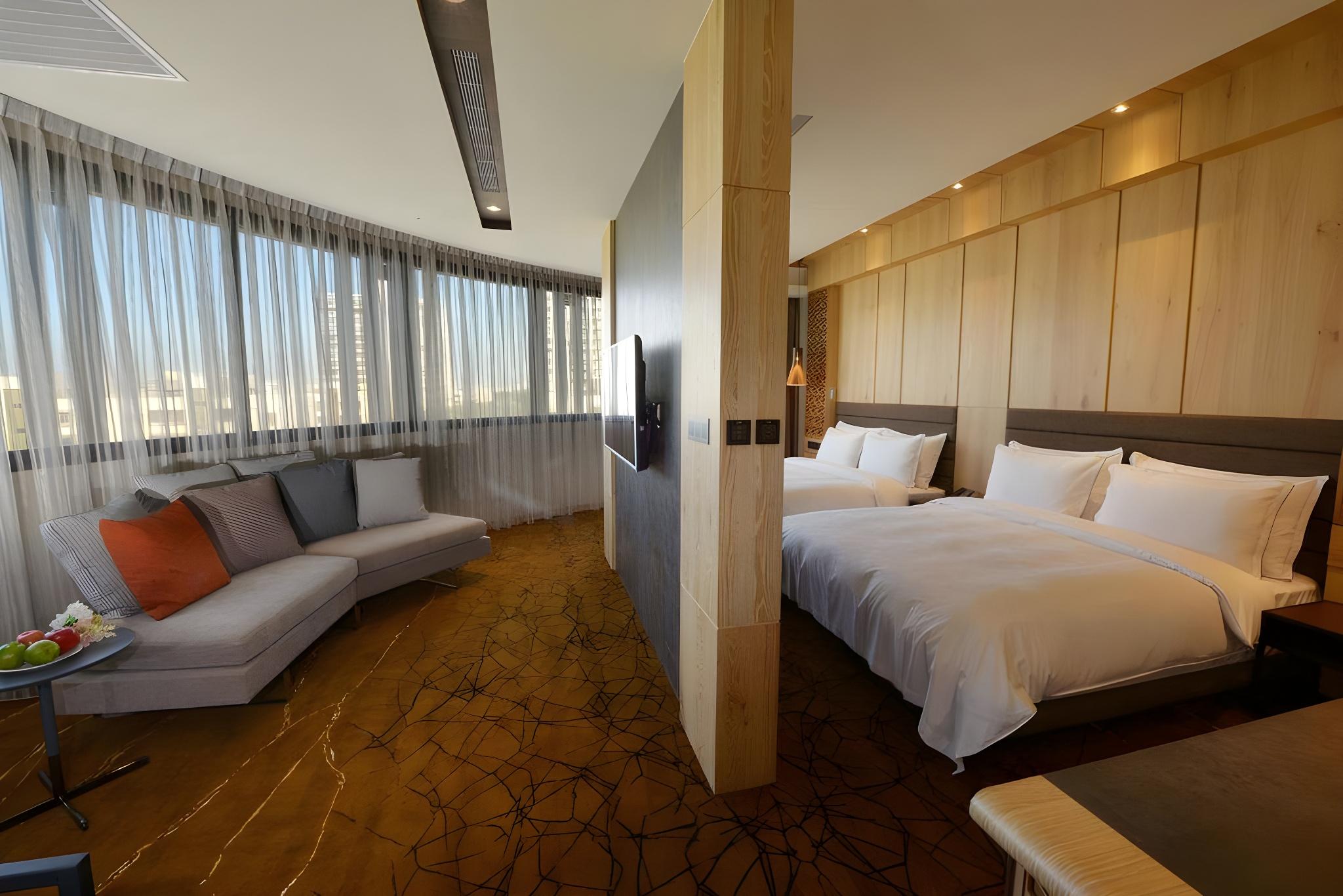 Luxury, 2 Queen Beds