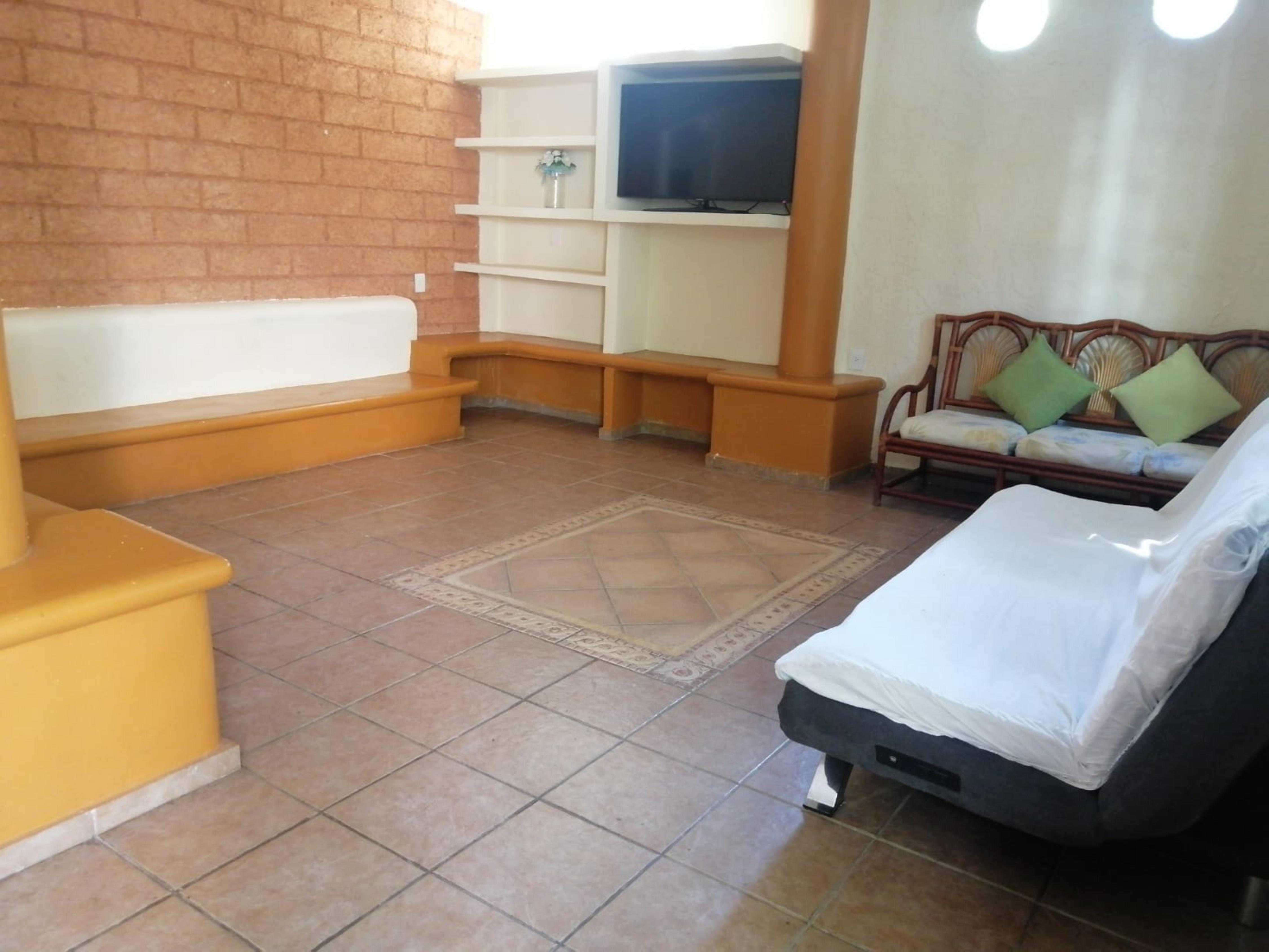 فيلا بإطلالة على الحديقة، Hotel Ashly 4/7