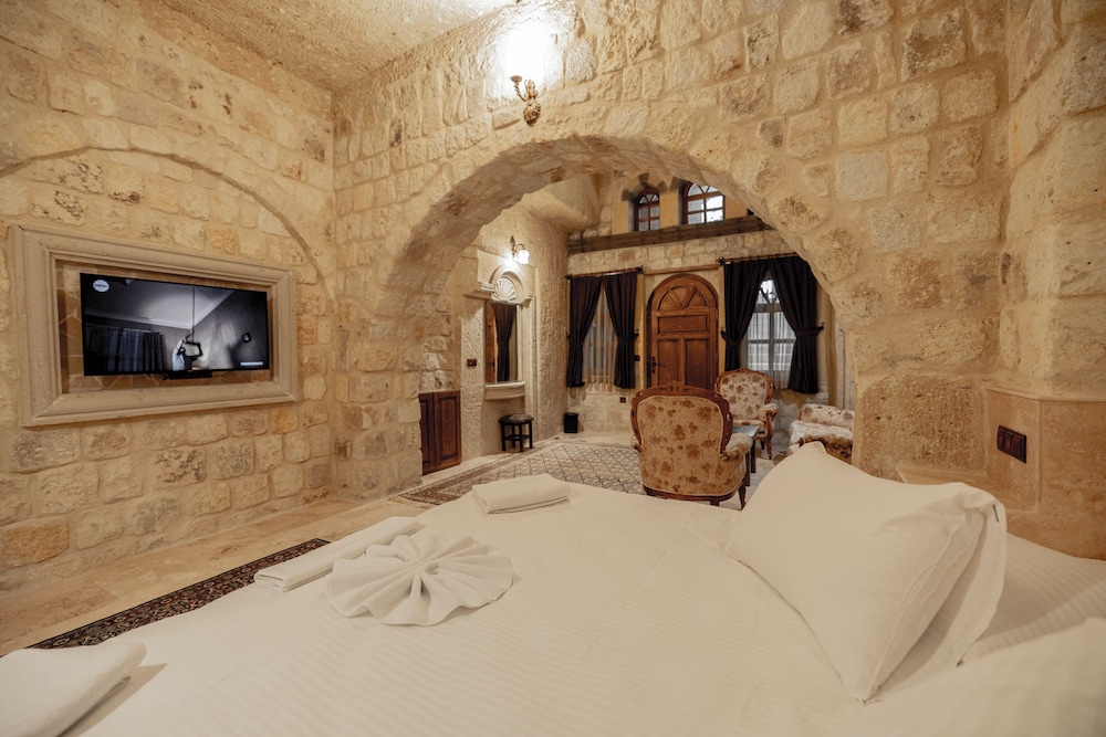 Kemerhan Hotel & Cave Suites 5/50