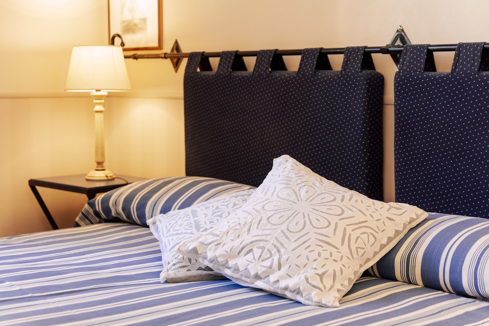 Hostellerie Du Golf 24/51