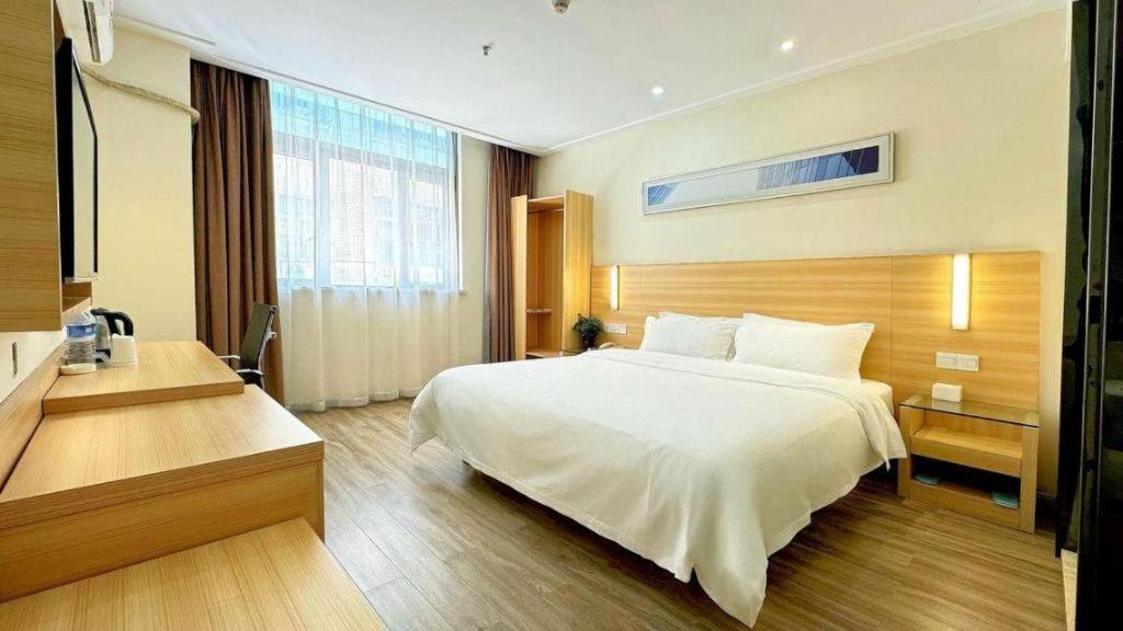 City Comfort Inn Huizhou Huxi Avenue Branch 21/48