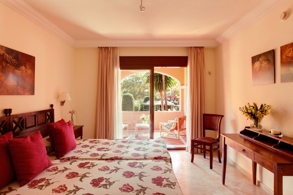 Vasari Vacation Resort 8/29