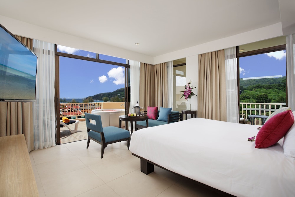 Centara Karon Resort Phuket 28/85