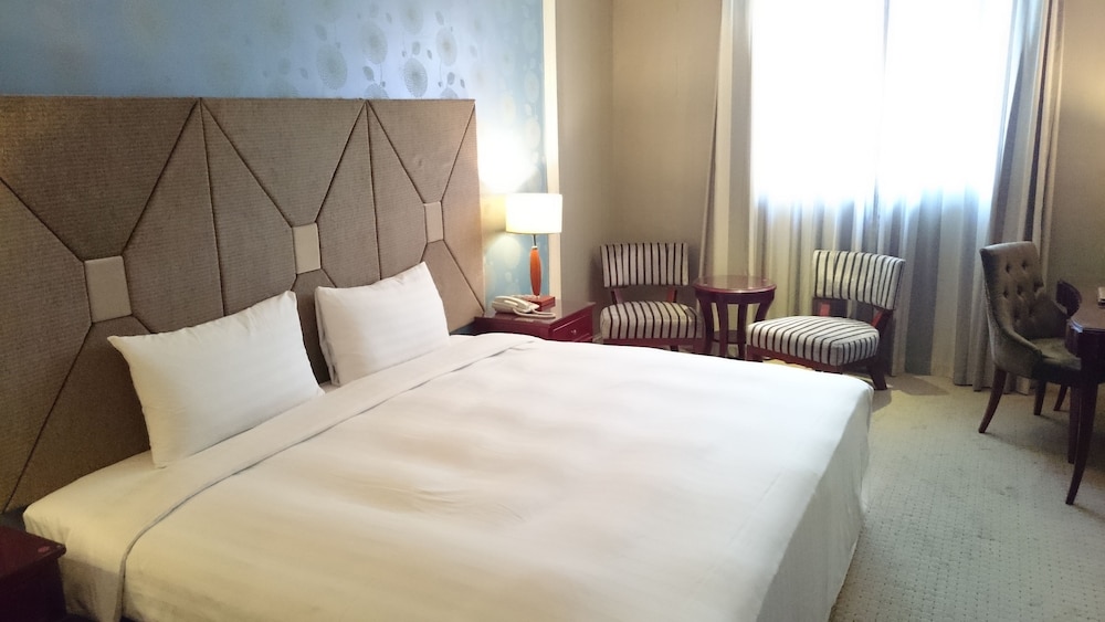 STANDARD, TWIN BEDS