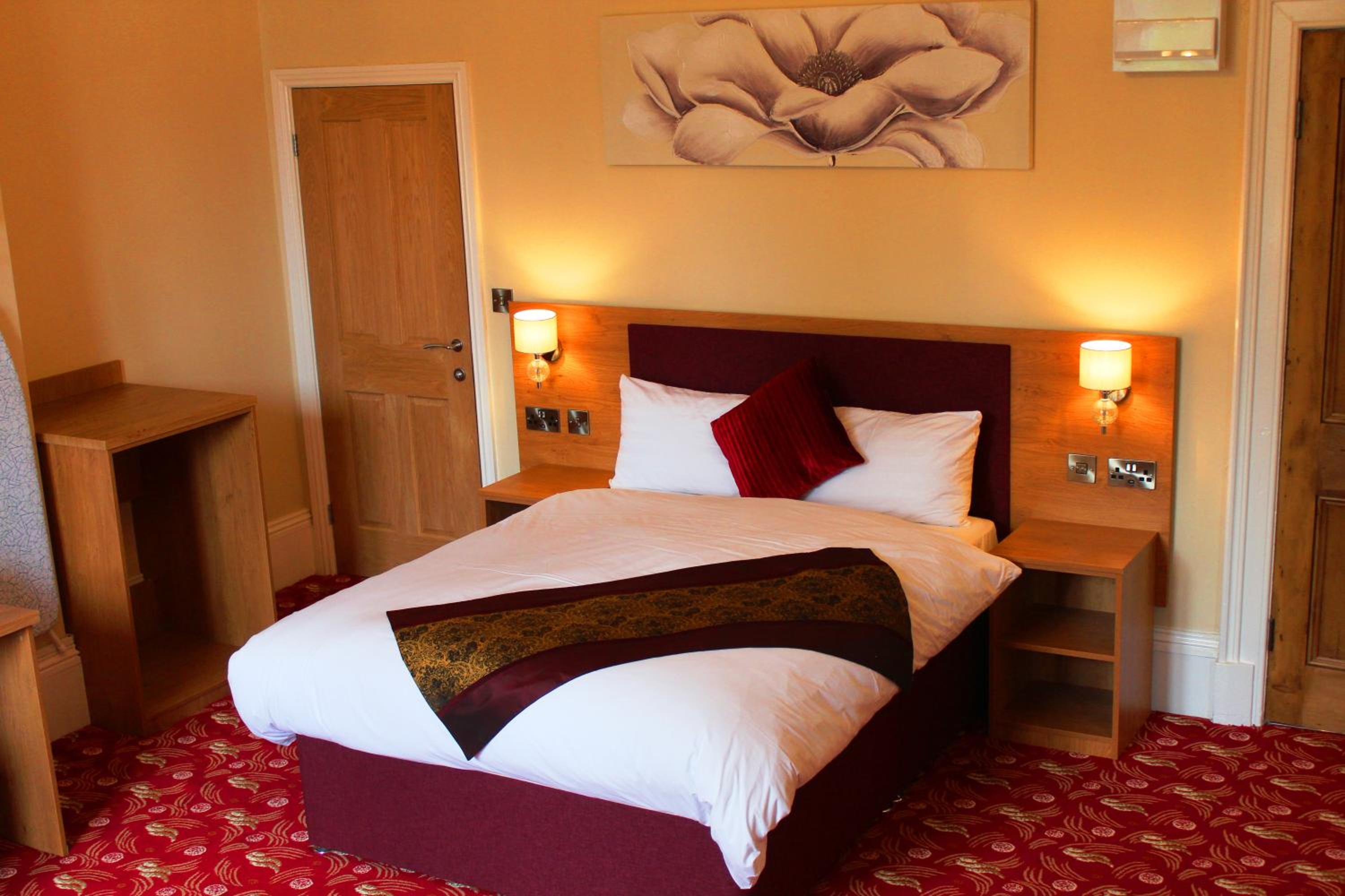 Edgerton Hotel 17/48