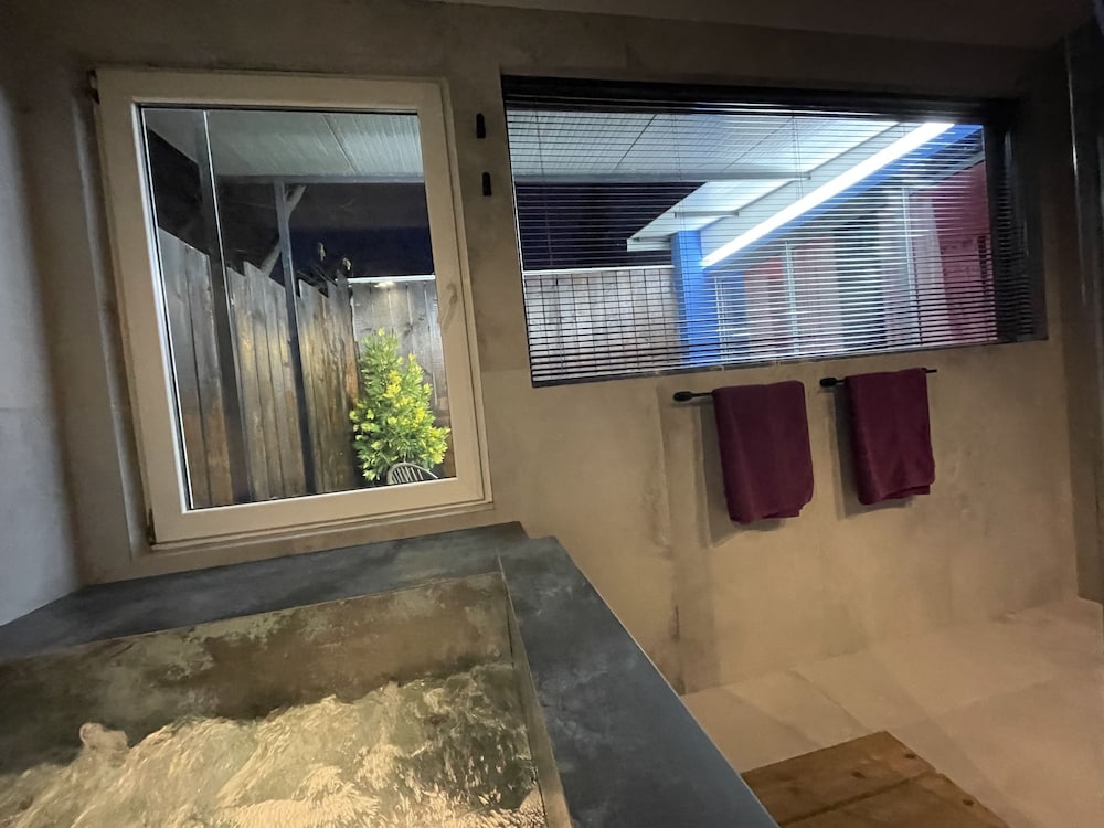 Joan Apartments & Spa 25/50