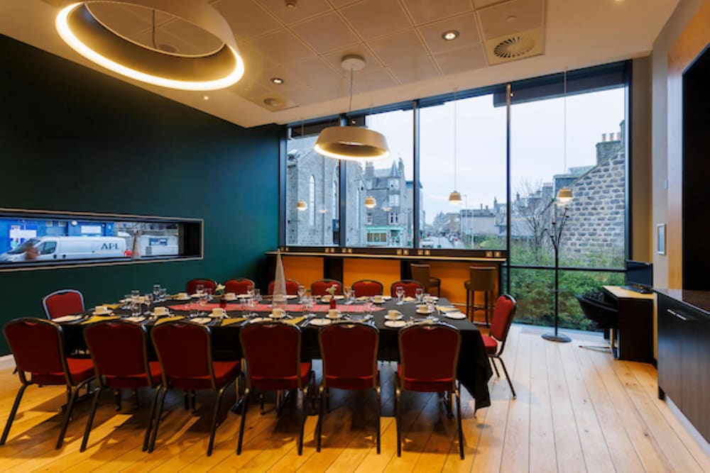 Park Inn by Radisson Aberdeen 56/62