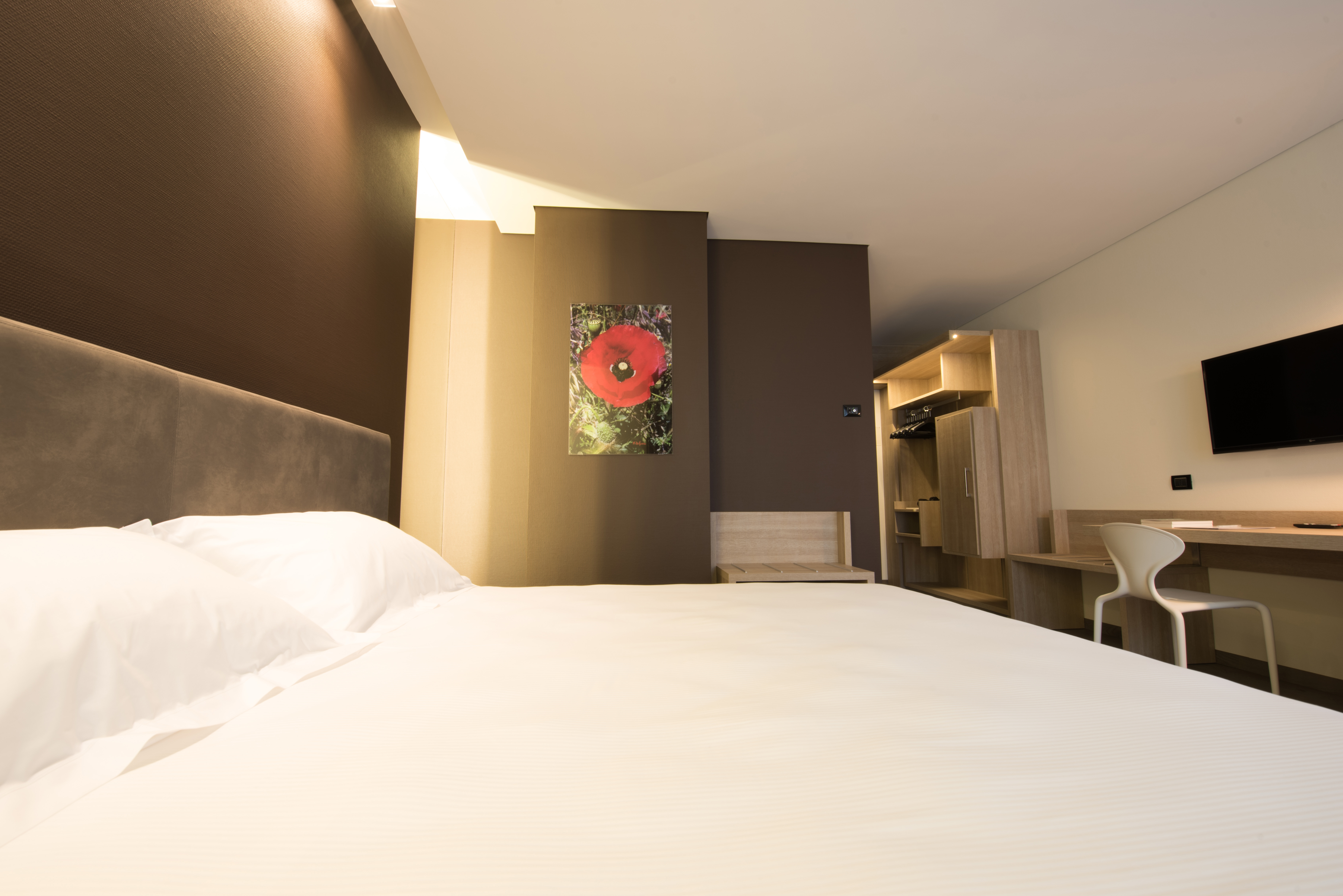 غرفة بسريرين منفصلين