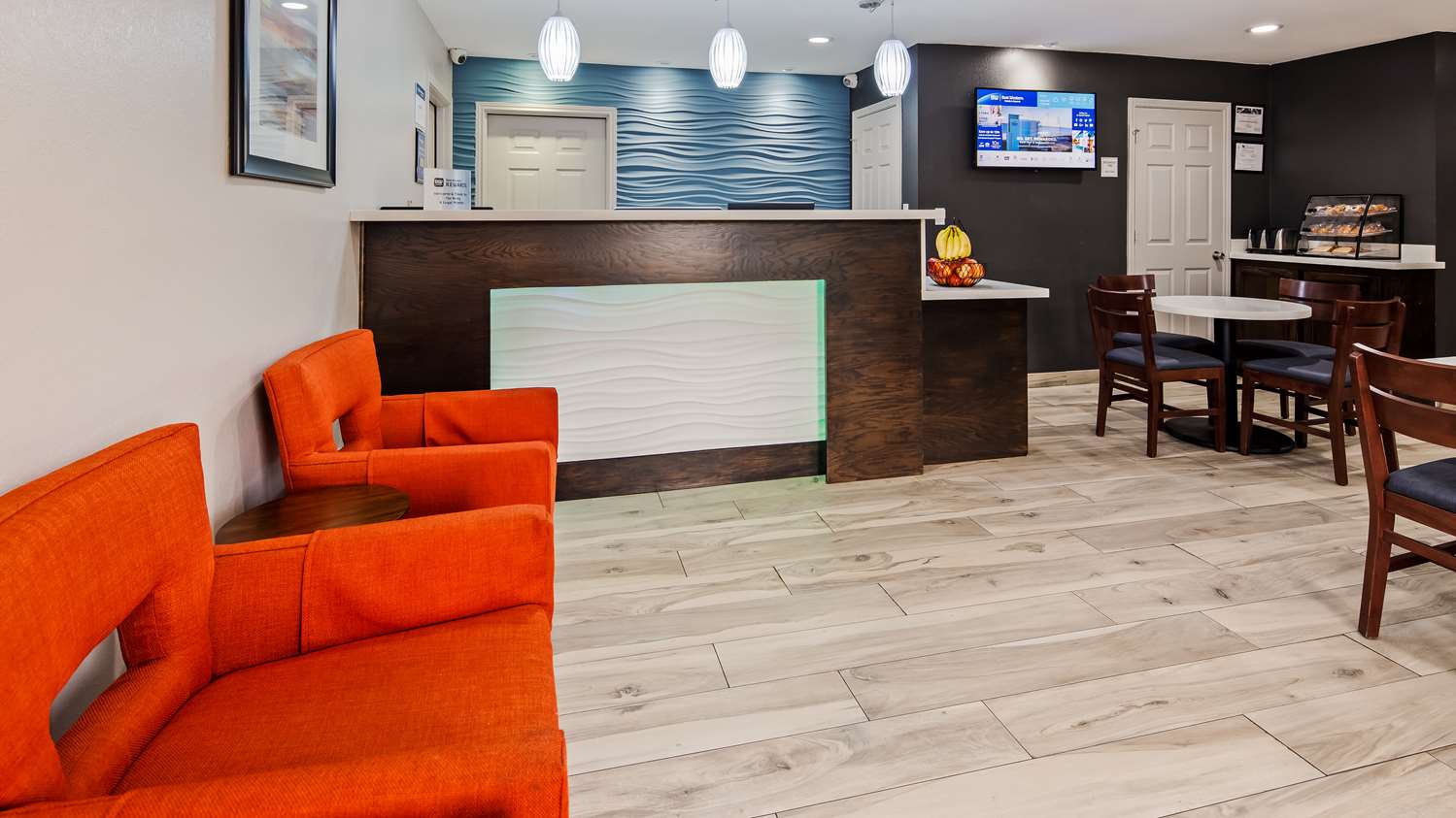 Best Western Executive Inn Marshall 2/7