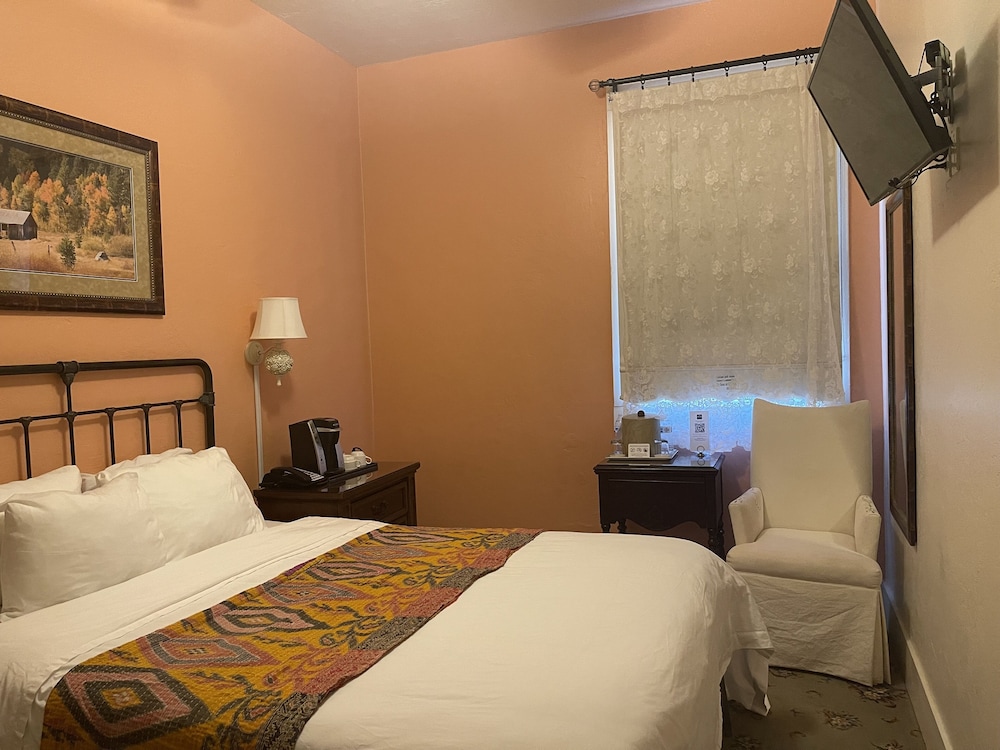 Hotel Sutter 14/73