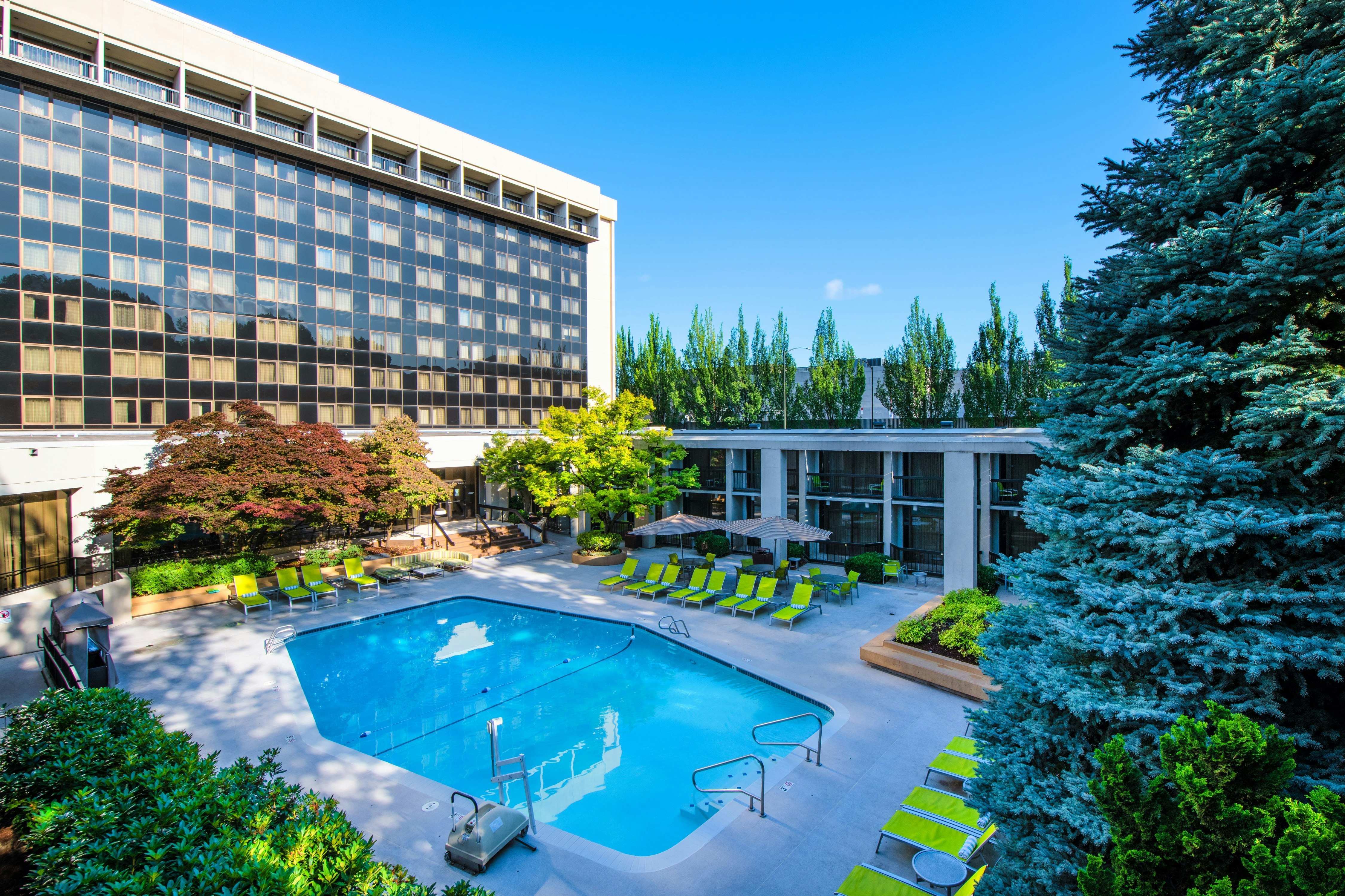 Doubletree By Hilton Hotel Portland 4/50