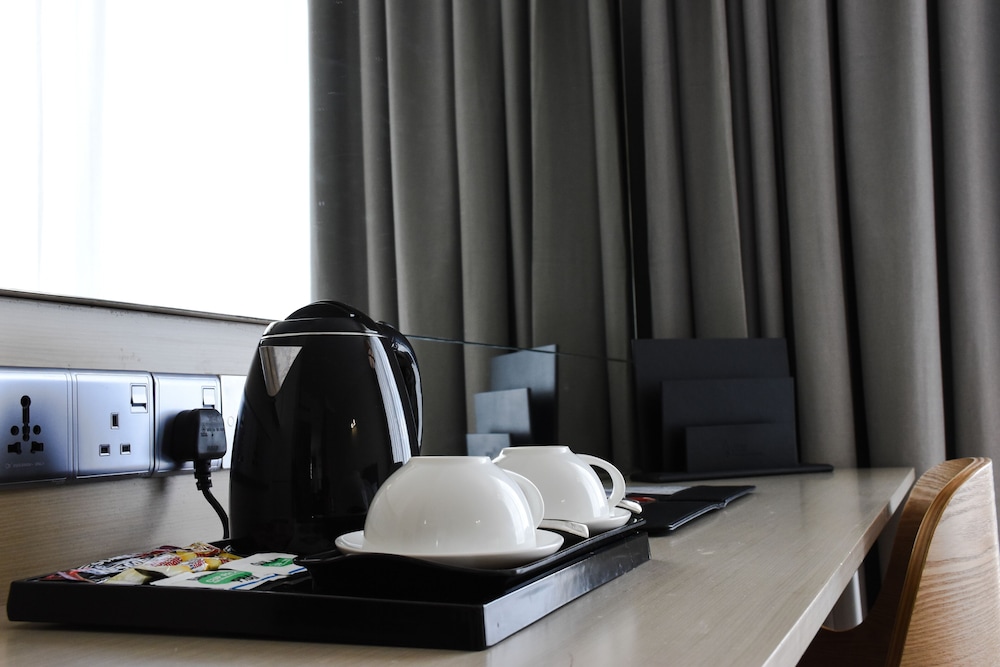 UCSI HOTEL KUCHING 40/72