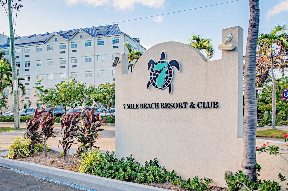 Seven Mile Beach Resort And Club 4/65