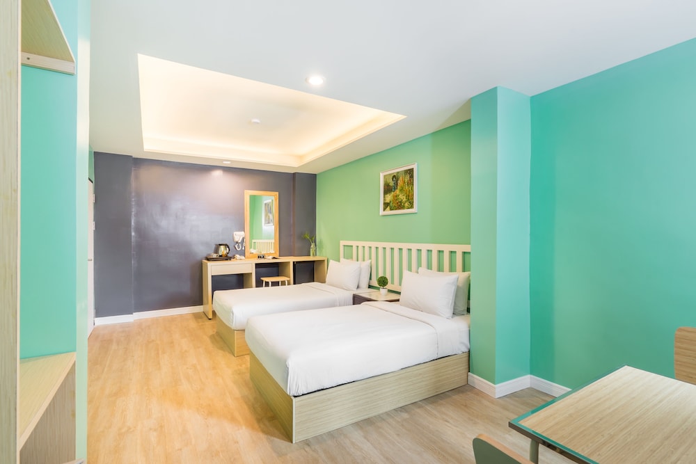 Ratchada Point Hotel 28/57