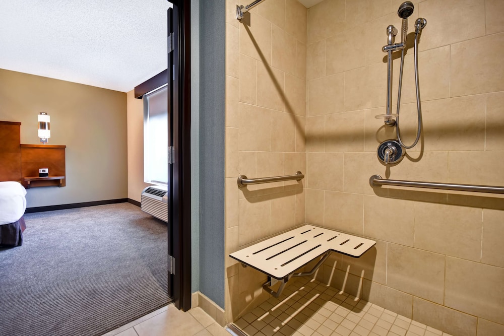 Hyatt Place Phoenix Gilbert 49/50