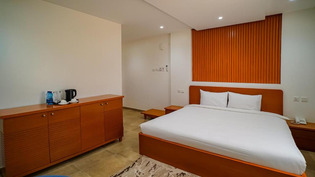 Room at Express City Hotel Duqm, DUQM