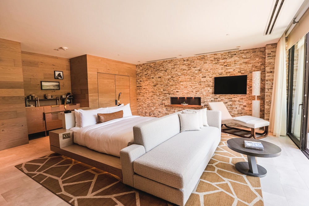 The Lodge at Blue Sky Auberge Resorts Collection 22/67