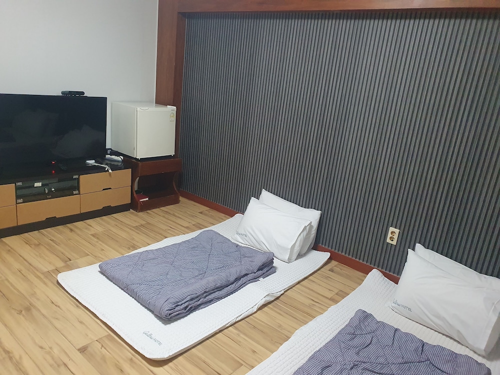 Galleria Hotel 19/56