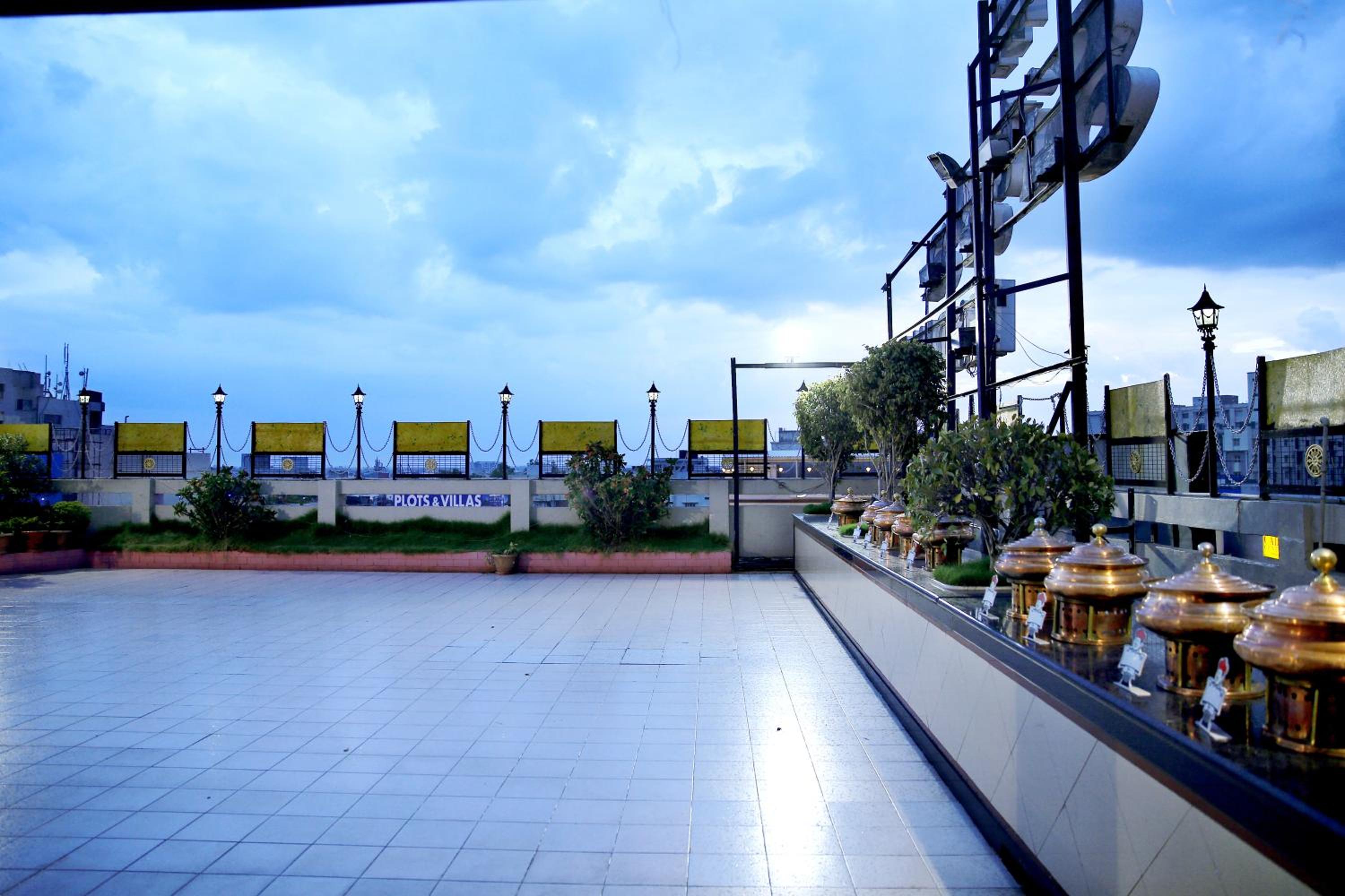 Oyo 1114 Hotel Sitara Paradise 23/26