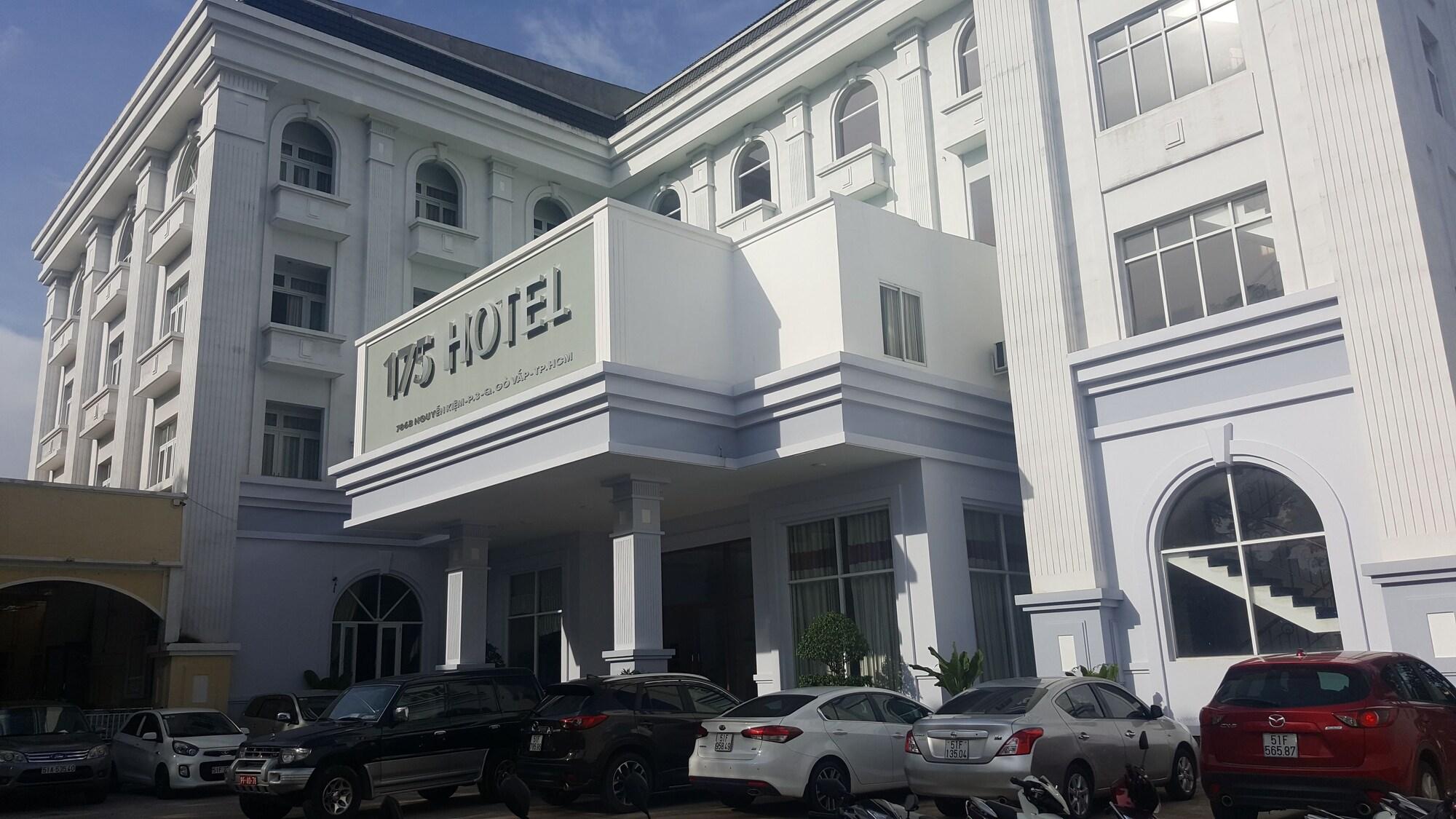 Hotel 175 90/95