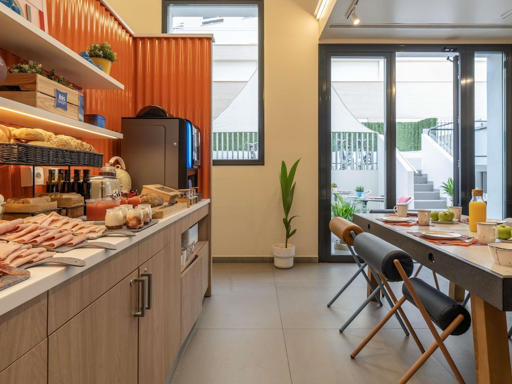 ibis budget Valencia Centro Puerto 23/23