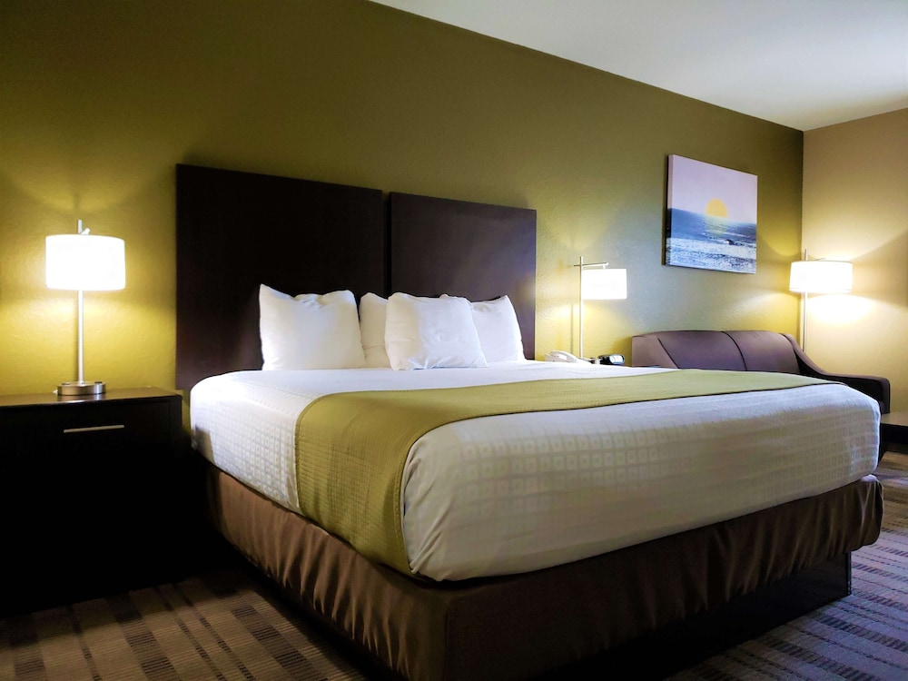 Best Western Edgewater Inn 9/37