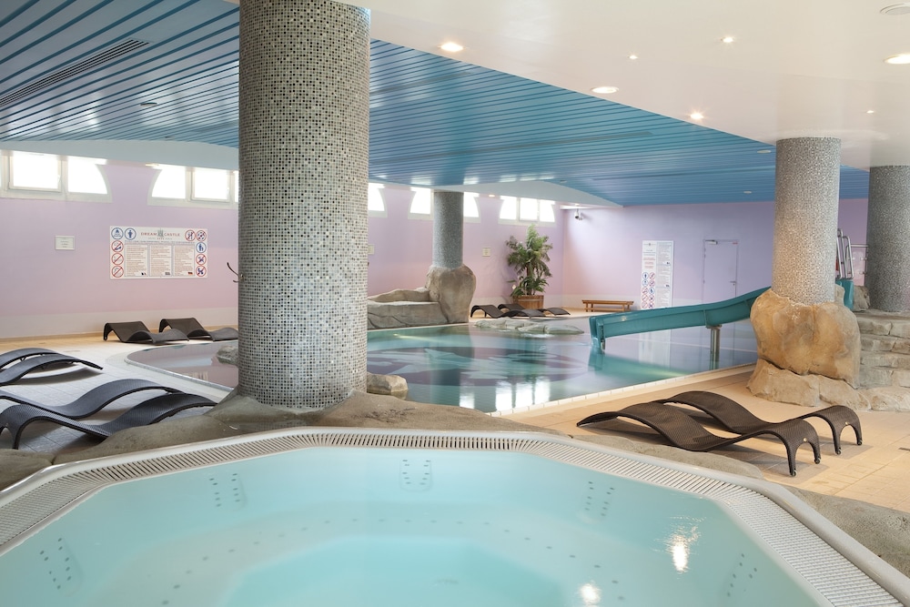 Dream Castle Hotel 20/50