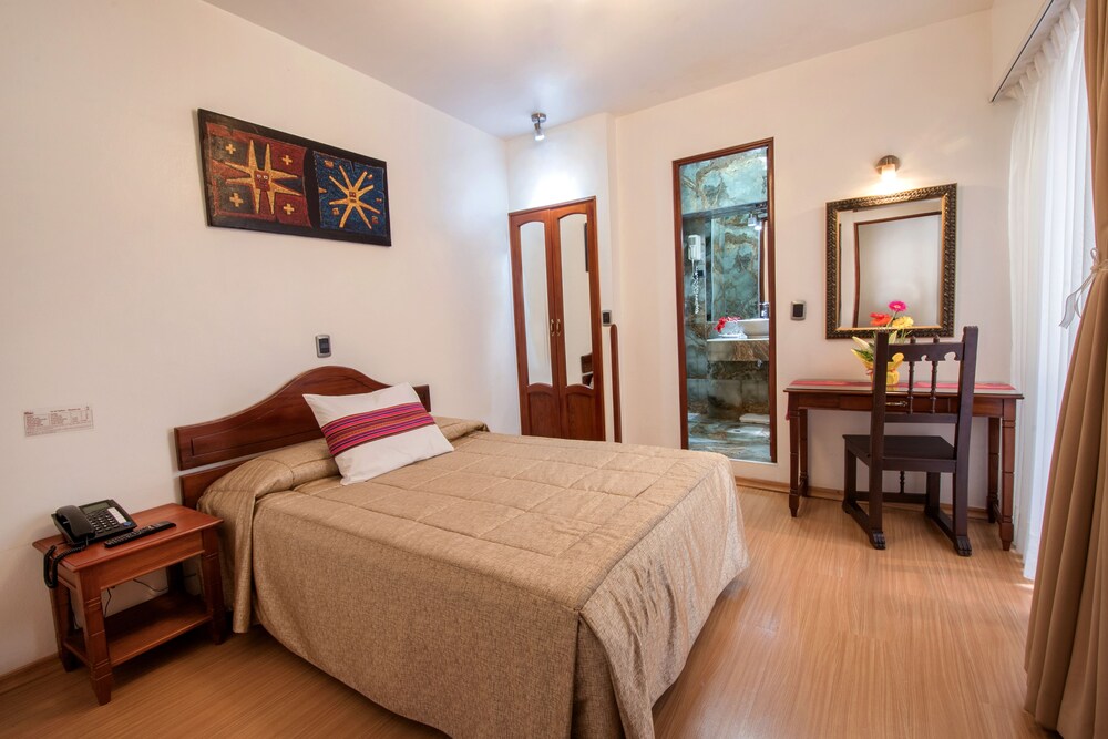 Ruinas Hotel 13/36