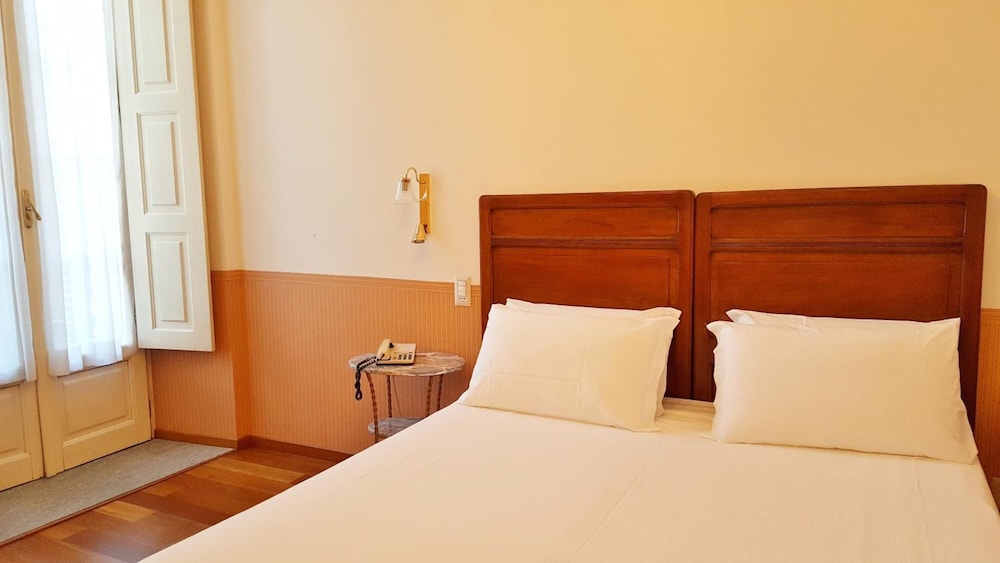 Hotel Roma E Rocca Cavour 34/82