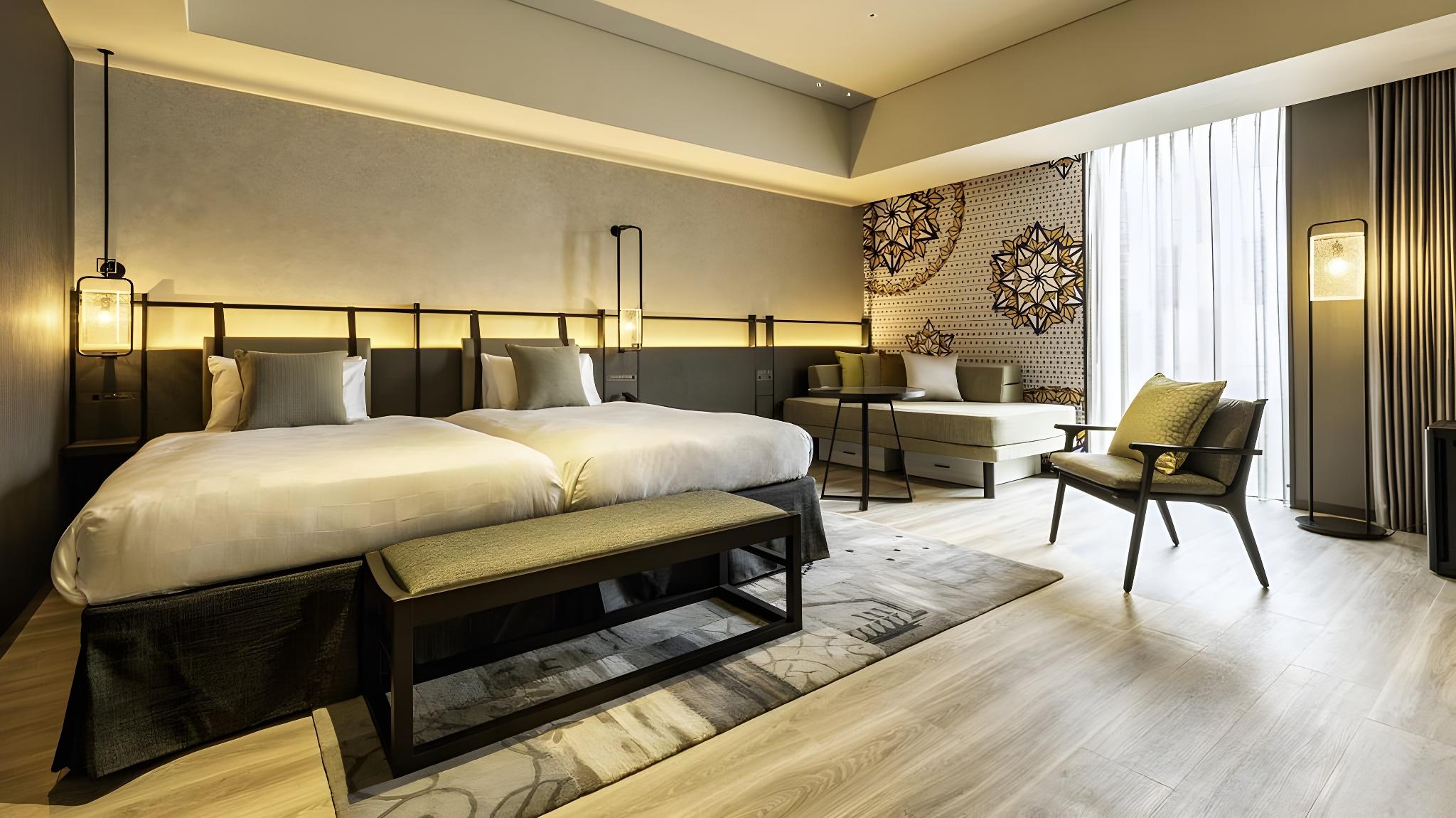 Deluxe, Twin Beds, Corner