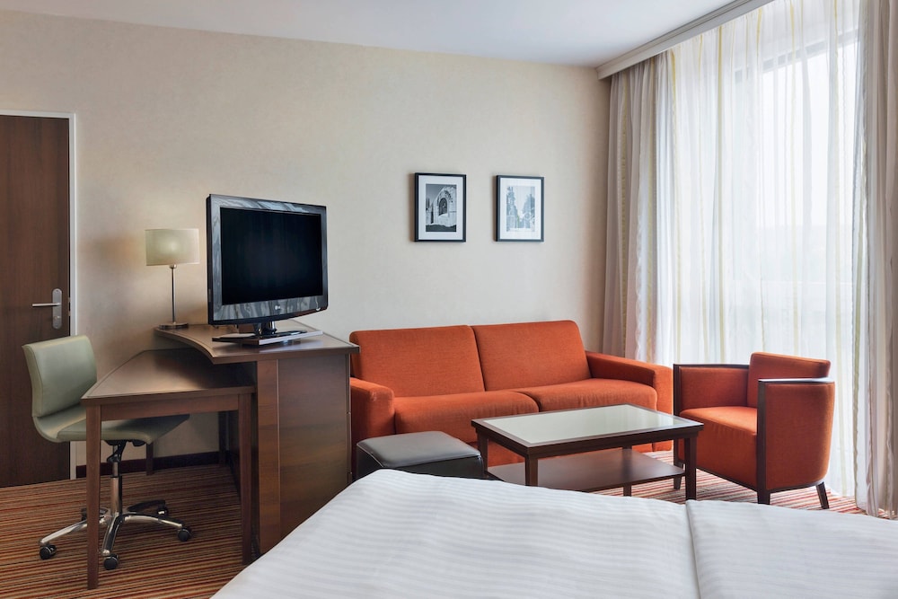 Courtyard by Marriott Basel 31/32