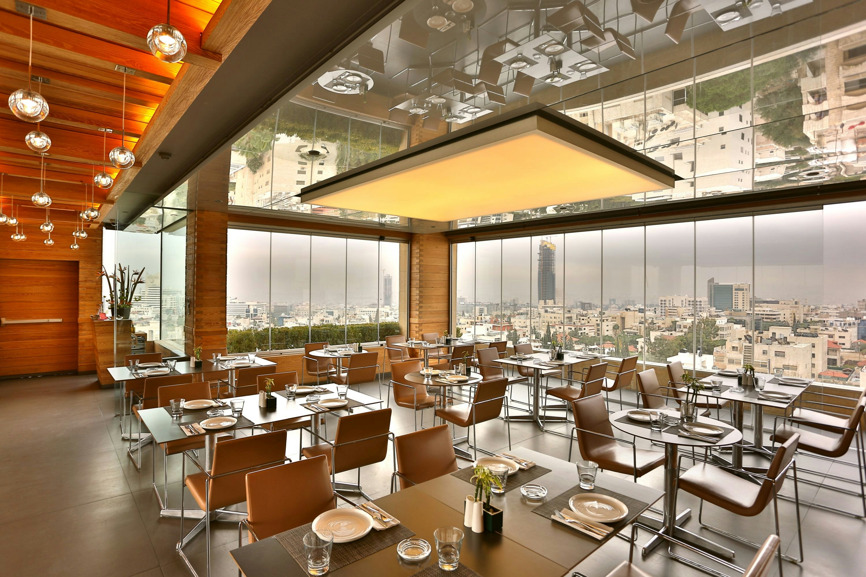 AlQasr Metropole Hotel 55/67