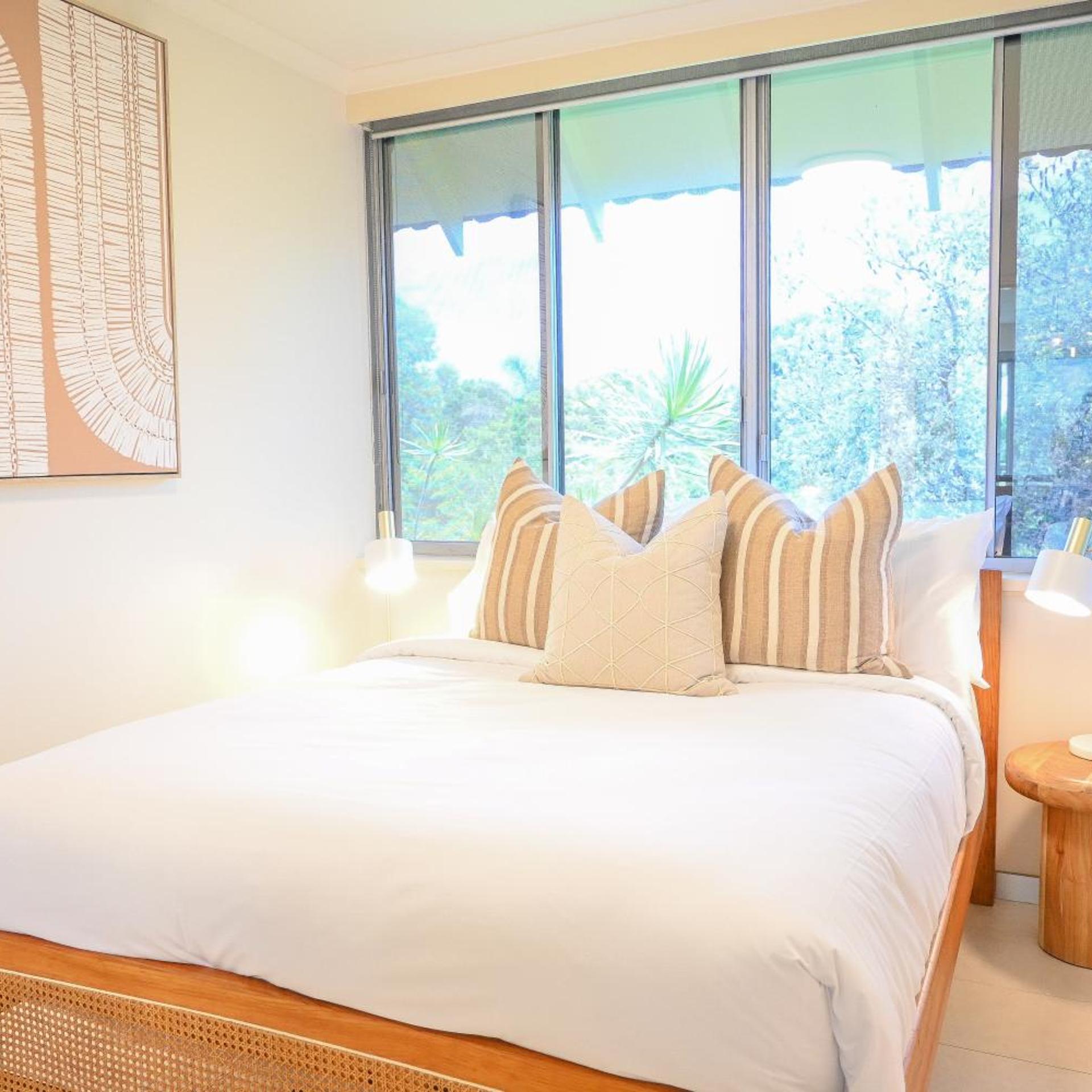 Pacific, Penthouse