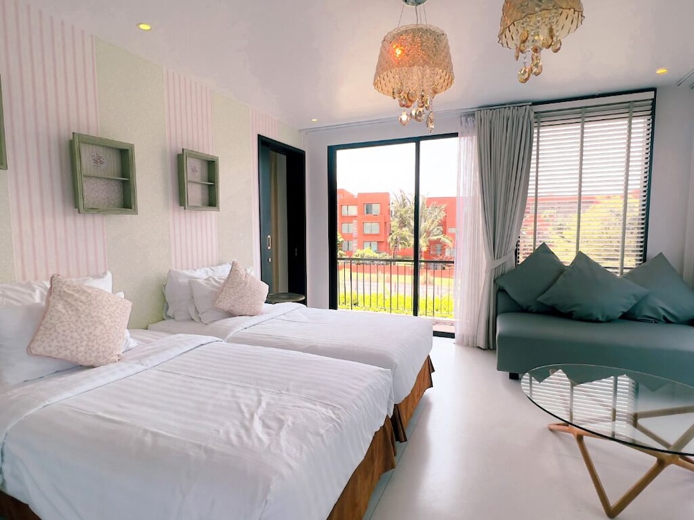 The Blue Sky Resort At Hua Hin 11/53