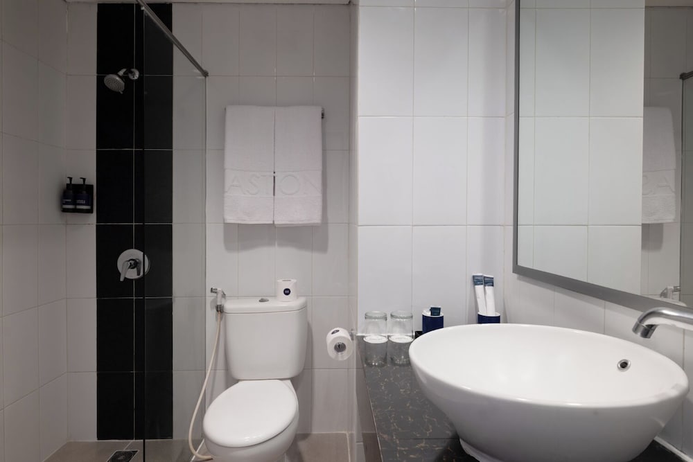 Aston Inn Rembang 54/55