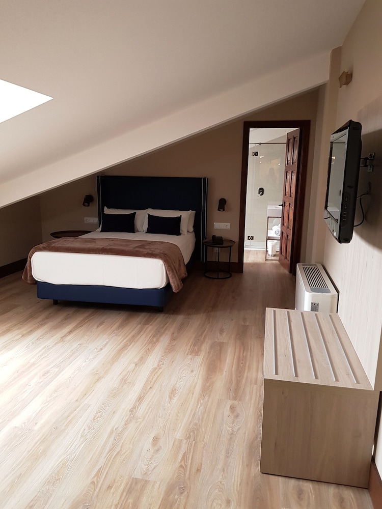 Maria Cristina Hotel 45/72