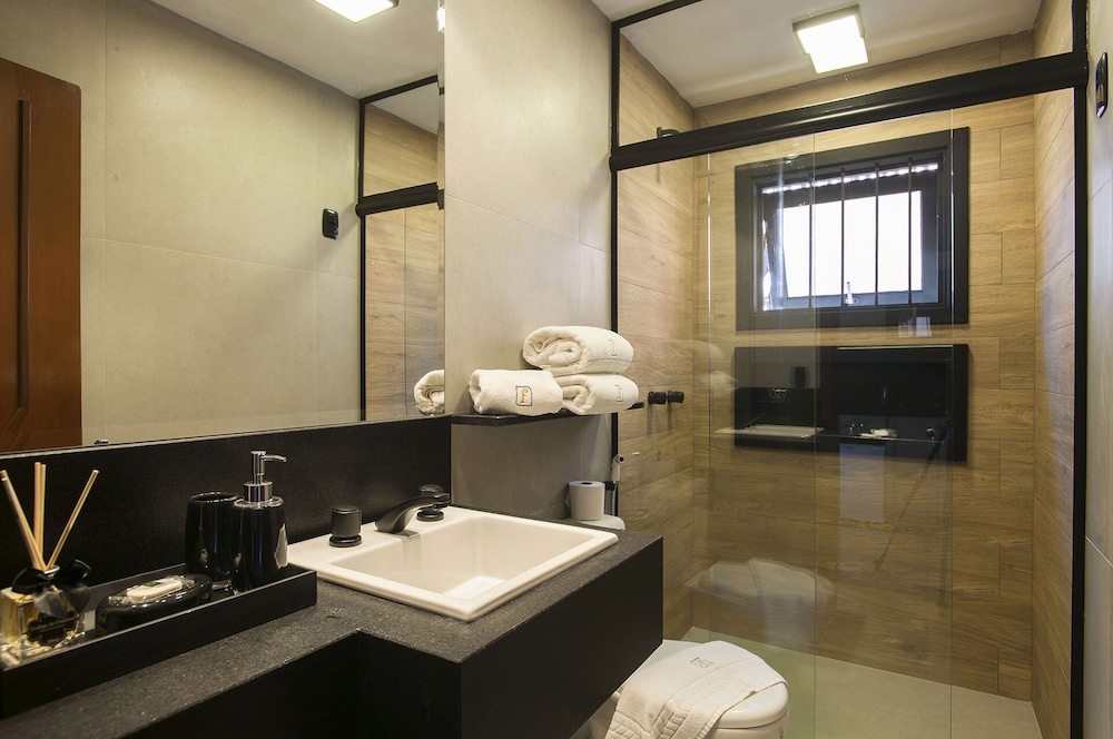 Hotel Fioreze Chale 11/60