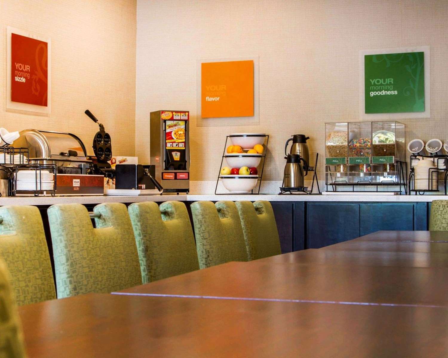 restaurant cafeteria
