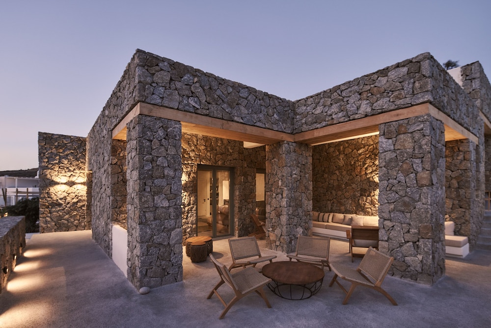 Archipelagos All Suites 23/50