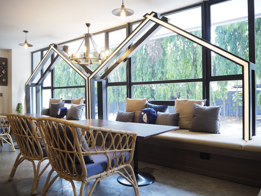 KOKOTEL CHIANG MAI NIMMAN 30/50
