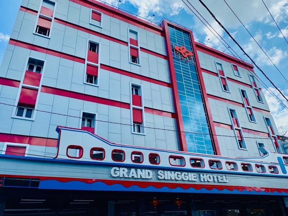 Grand Singgie Hotel 2/41