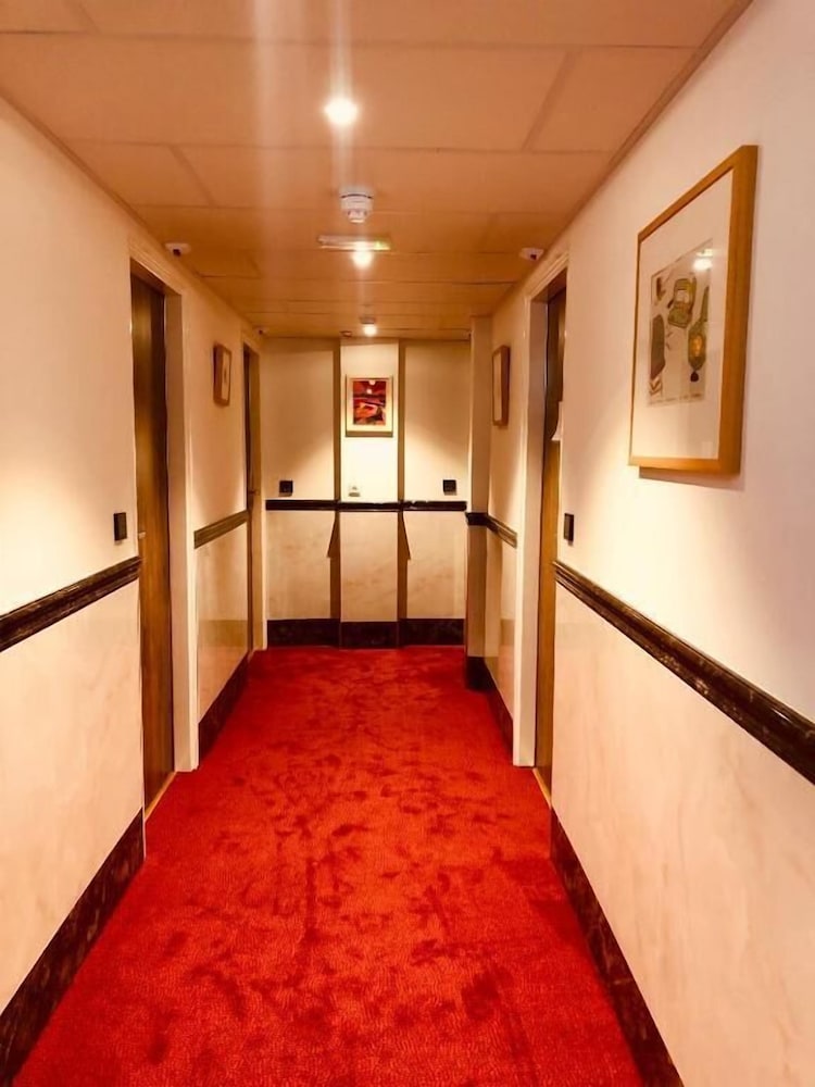 Chasse Residency Hotel 31/46