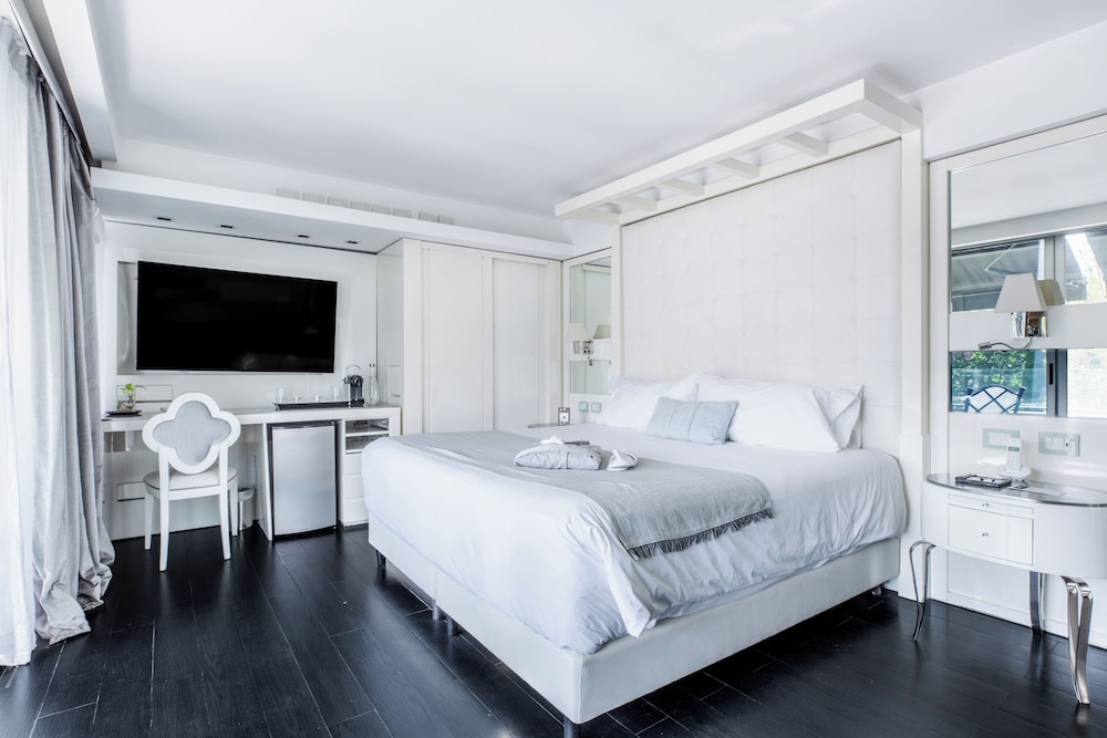 1828 Smart Hotel 15/69