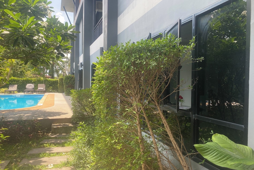 Friendly Hotel Krabi 84/94