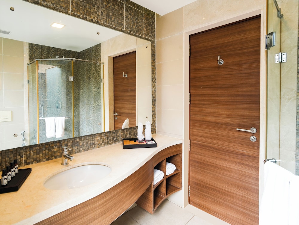 MGM Beach Resorts (15Kms before Mahabalipuram) 54/54