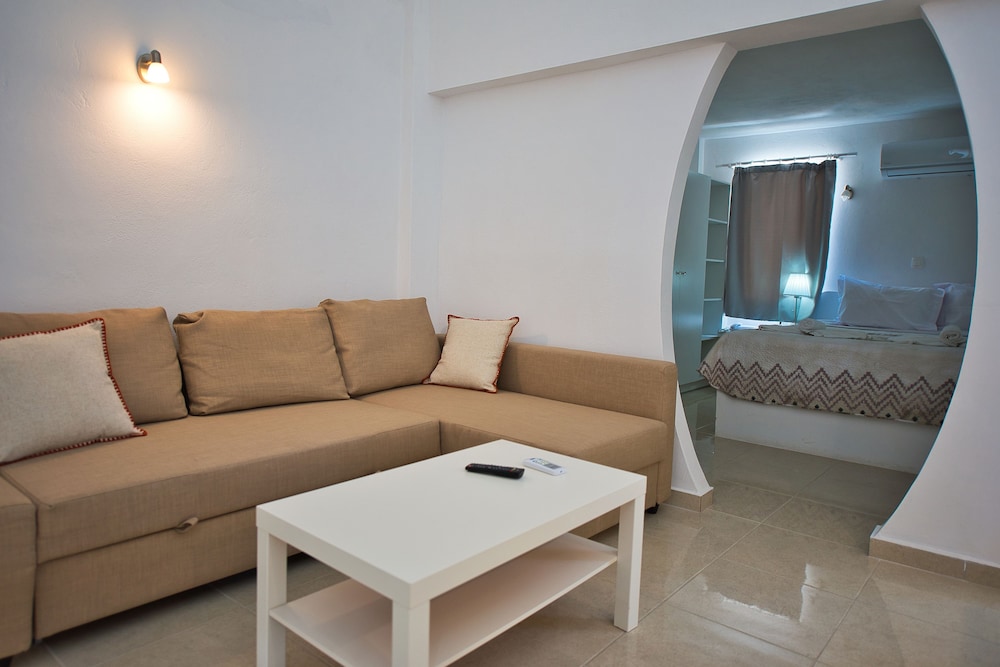CALDERA VIEW RESORT ADULTS ONLY 32/50